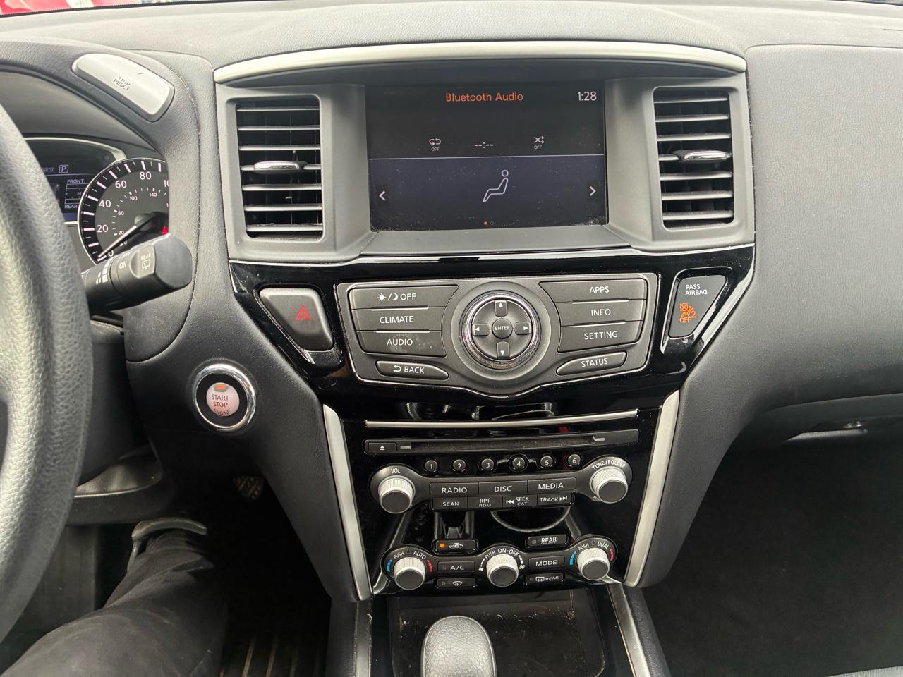 Nissan Pathfinder S 4WD 2017