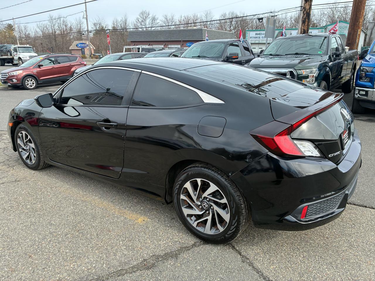 Honda Civic LX Coupe CVT 2019