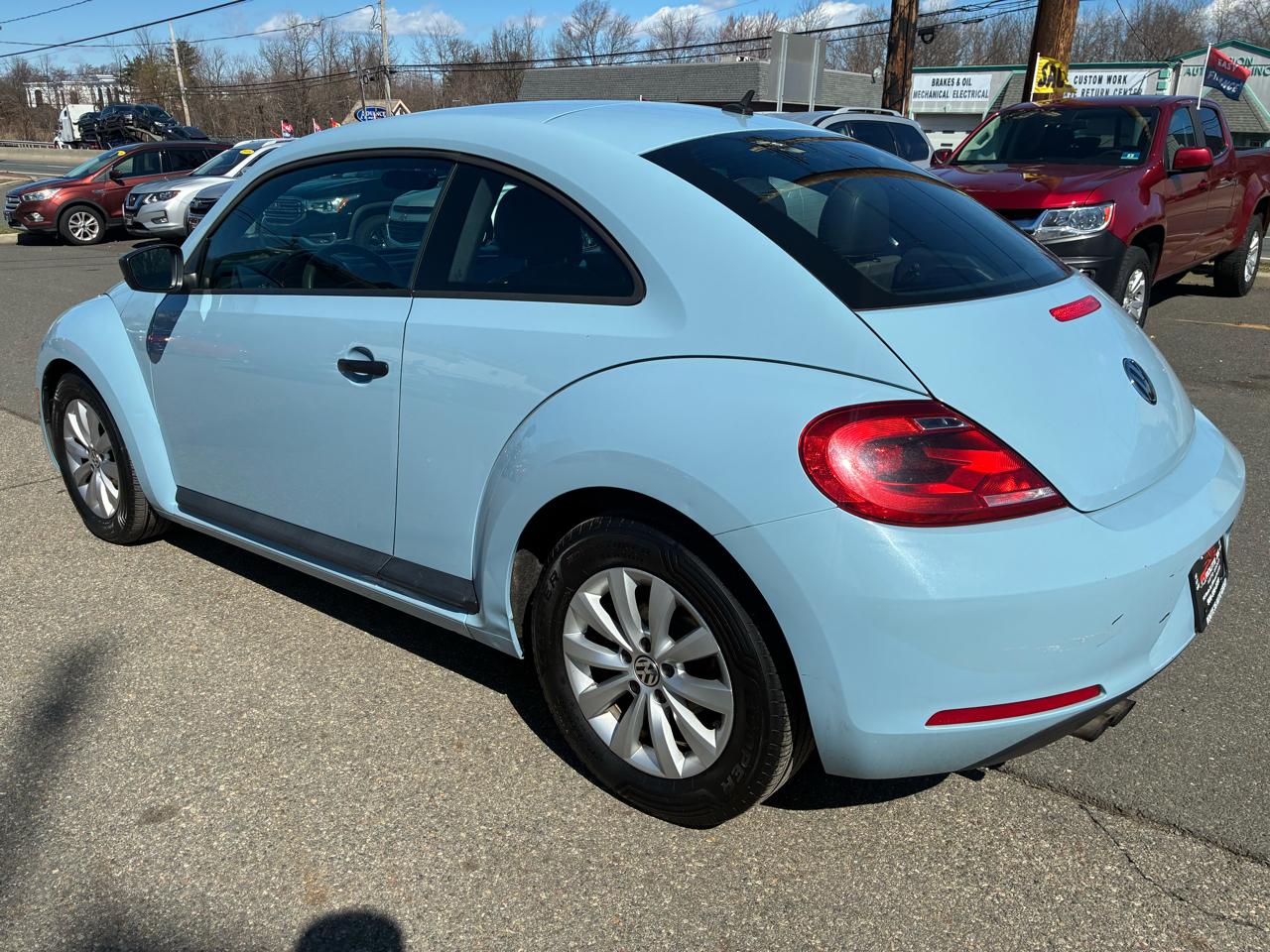 Volkswagen Beetle 1.8T Classic 2015