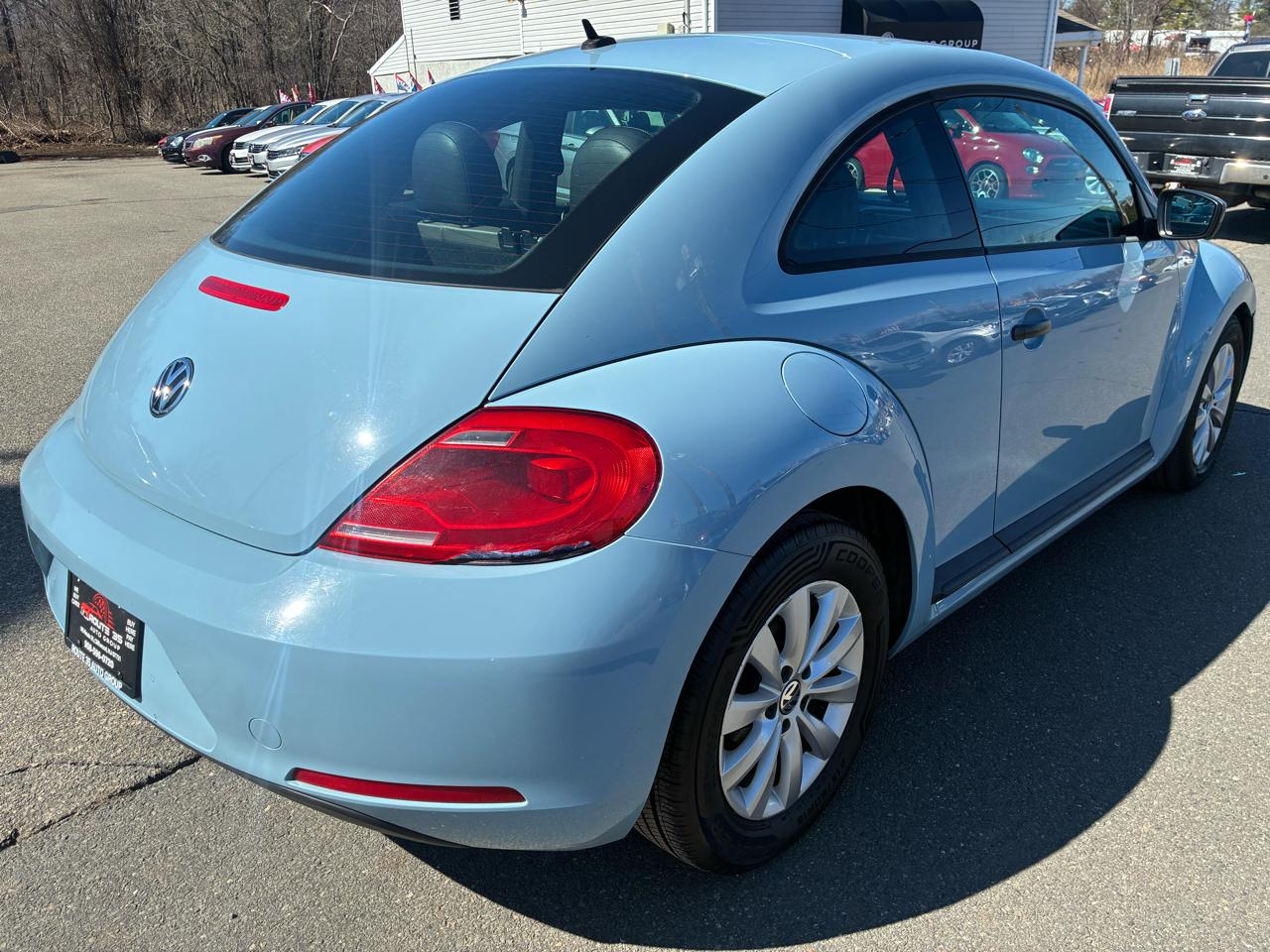 Volkswagen Beetle 1.8T Classic 2015
