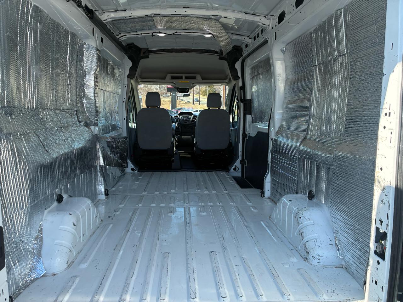 Ford Transit 250 Van Med. Roof w/Sliding Pass. 148-in. WB 2019