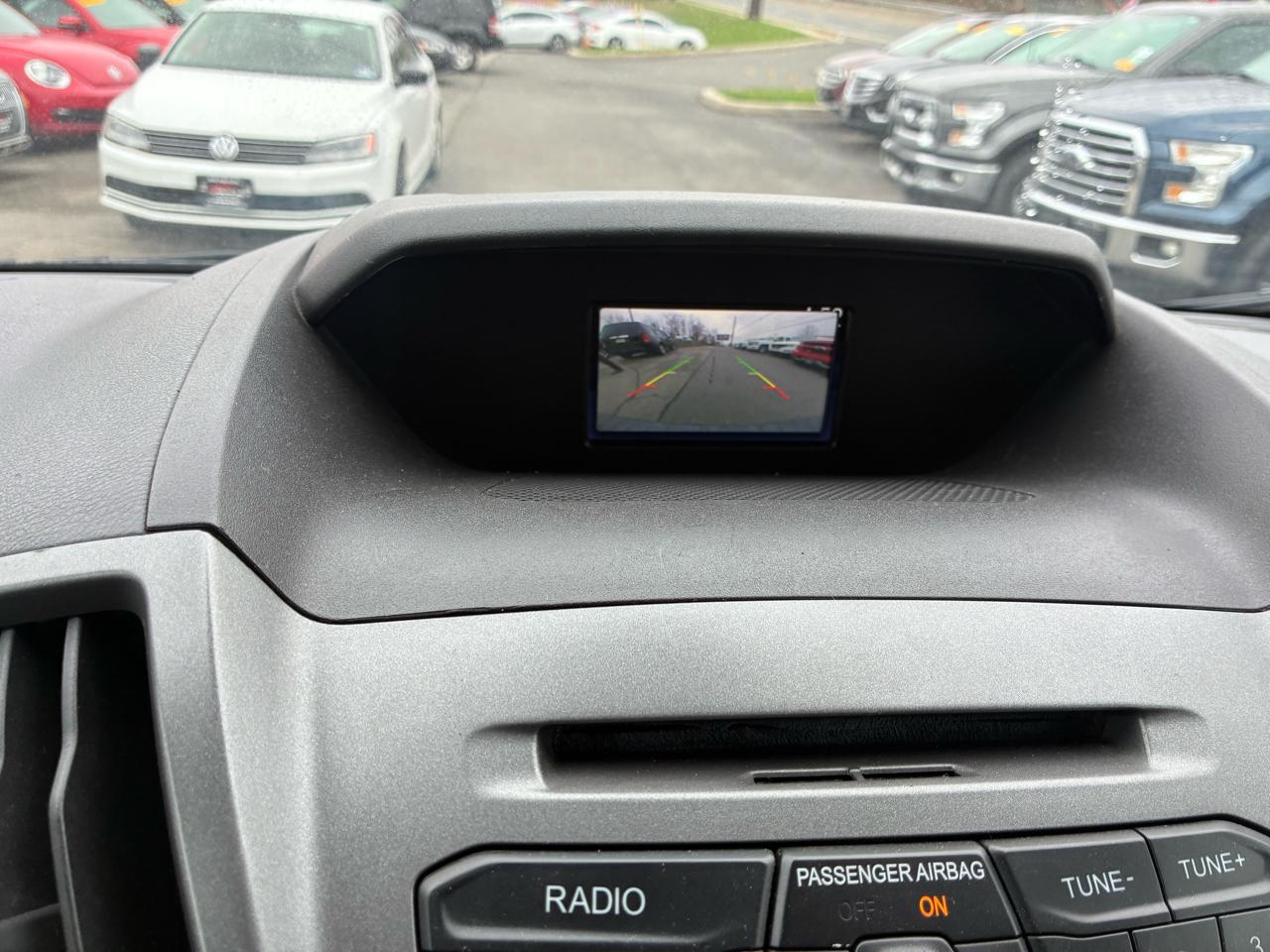 Ford Transit 250 Van Med. Roof w/Sliding Pass. 148-in. WB 2015