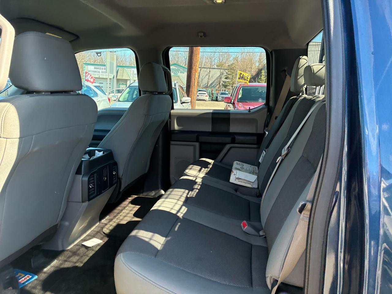 Ford F-150 XL SuperCrew 5.5-ft. Bed 4WD 2015