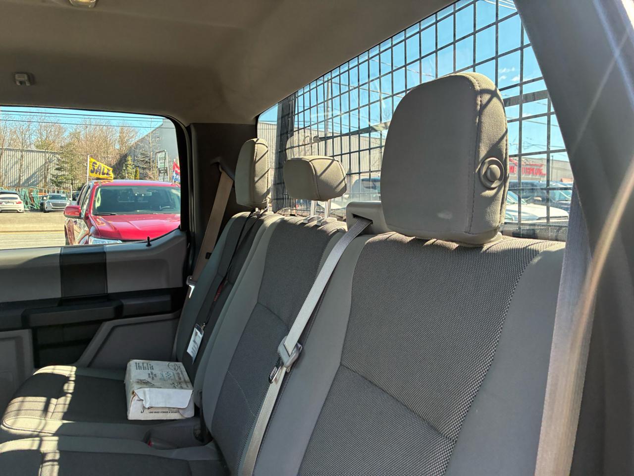 Ford F-150 XL SuperCrew 5.5-ft. Bed 4WD 2015