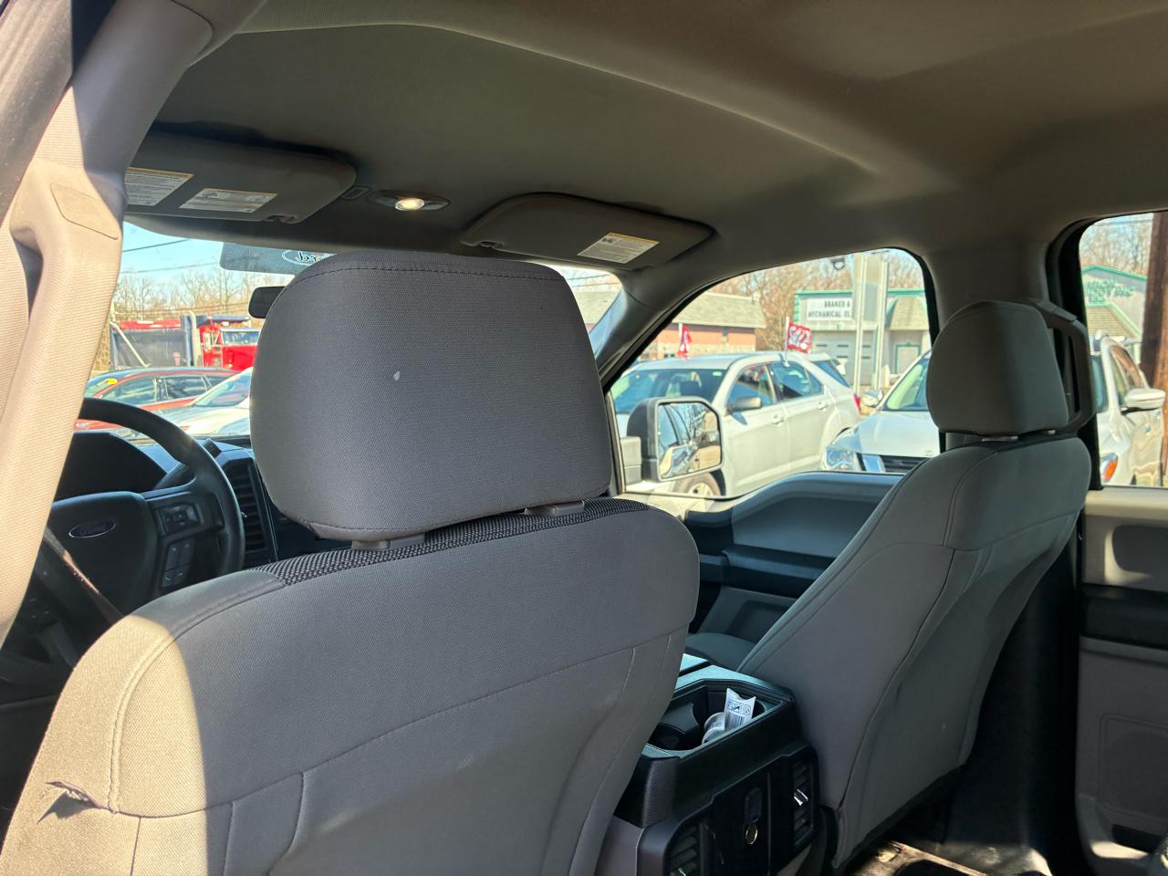 Ford F-150 XL SuperCrew 5.5-ft. Bed 4WD 2015