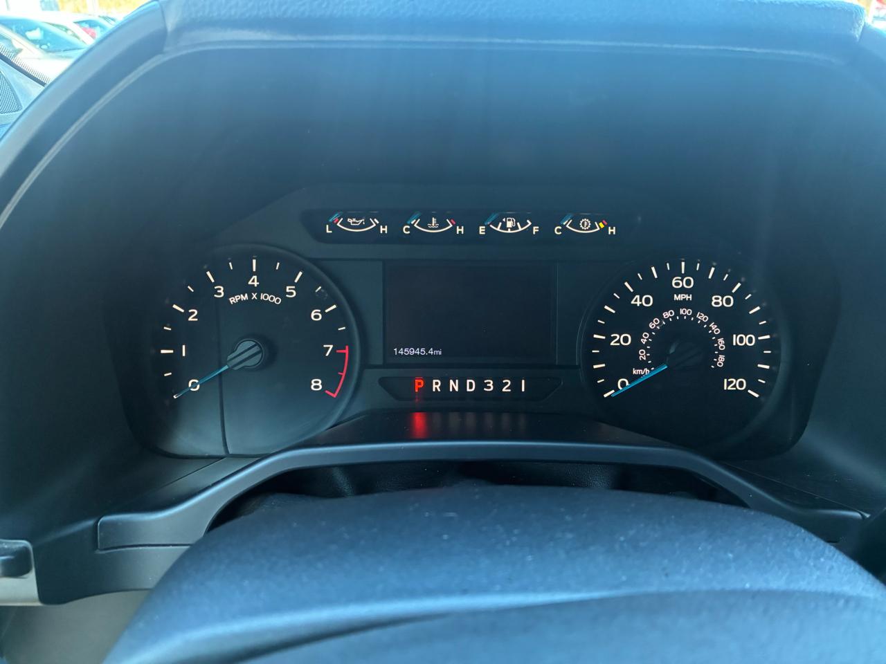 Ford F-150 XL SuperCrew 5.5-ft. Bed 4WD 2015