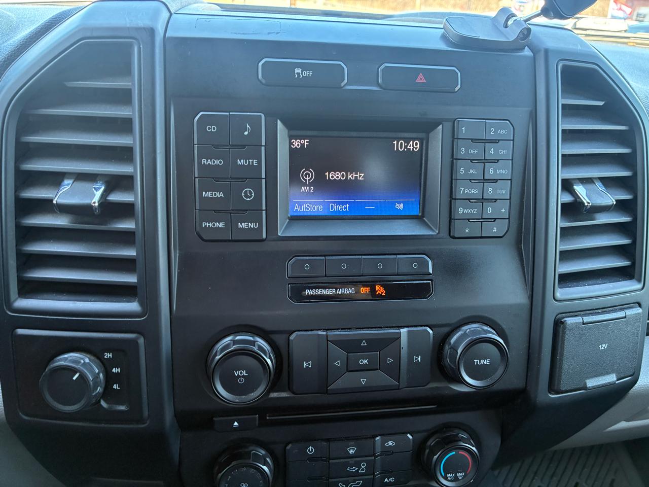 Ford F-150 XL SuperCrew 5.5-ft. Bed 4WD 2015