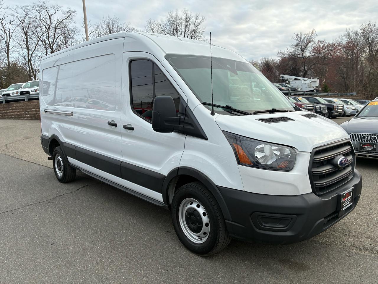 Ford Transit 150 Van Med. Roof w/Sliding Pass. 130-in. WB 2020