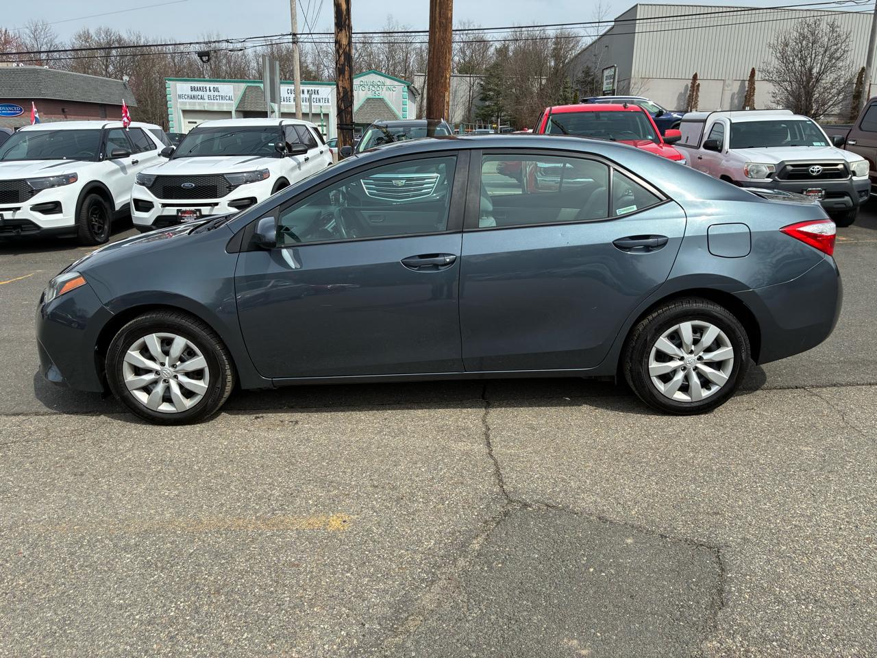 Toyota Corolla LE CVT 2015