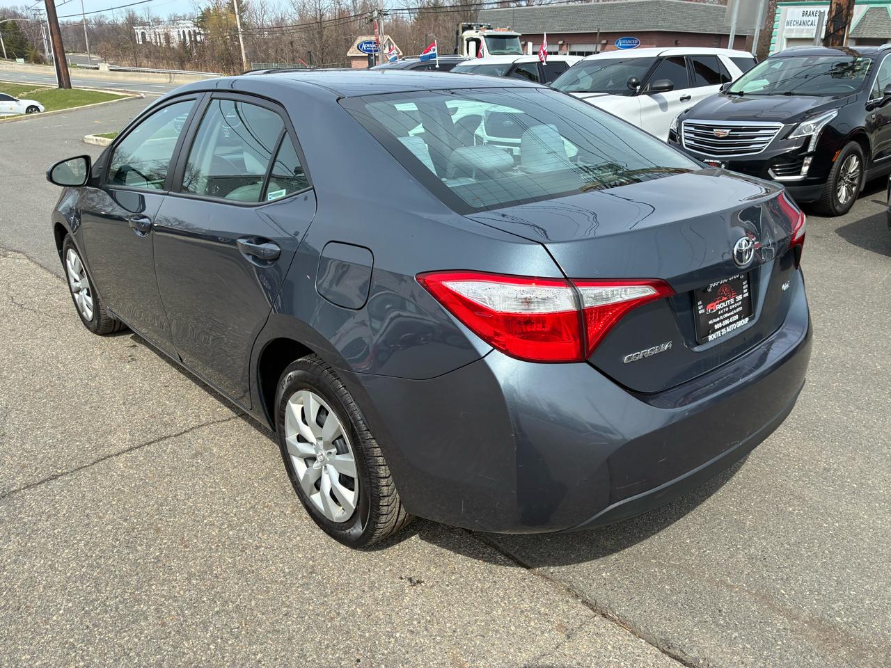 Toyota Corolla LE CVT 2015