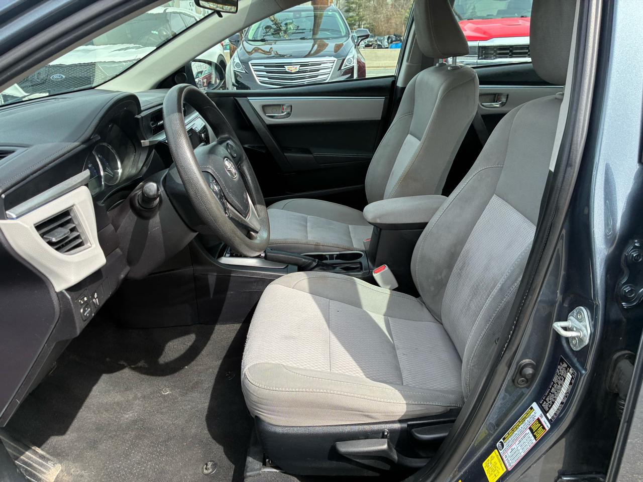 Toyota Corolla LE CVT 2015