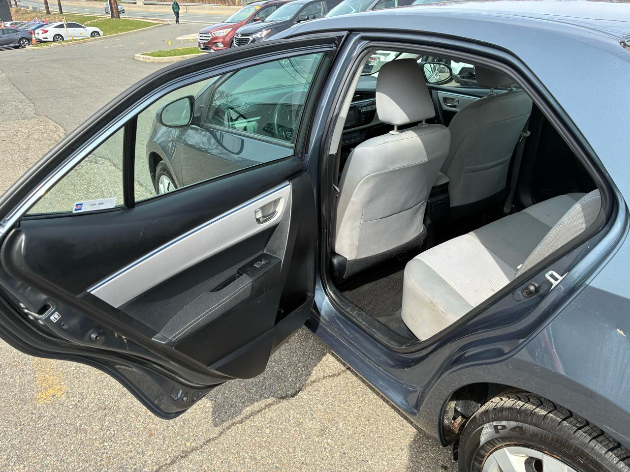 Toyota Corolla LE CVT 2015