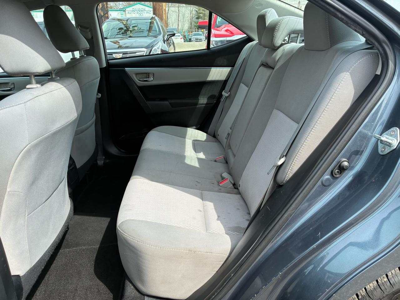 Toyota Corolla LE CVT 2015