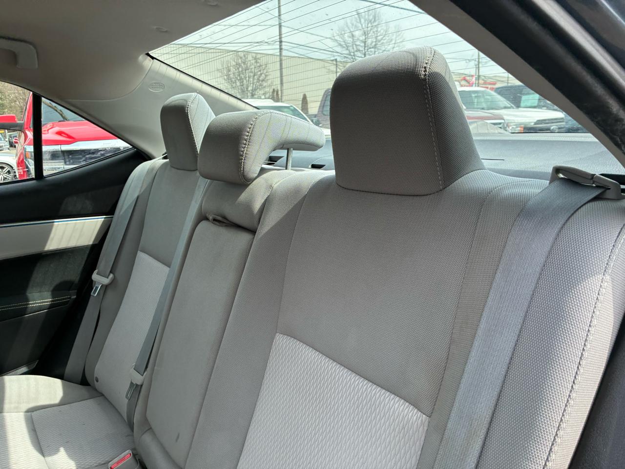 Toyota Corolla LE CVT 2015