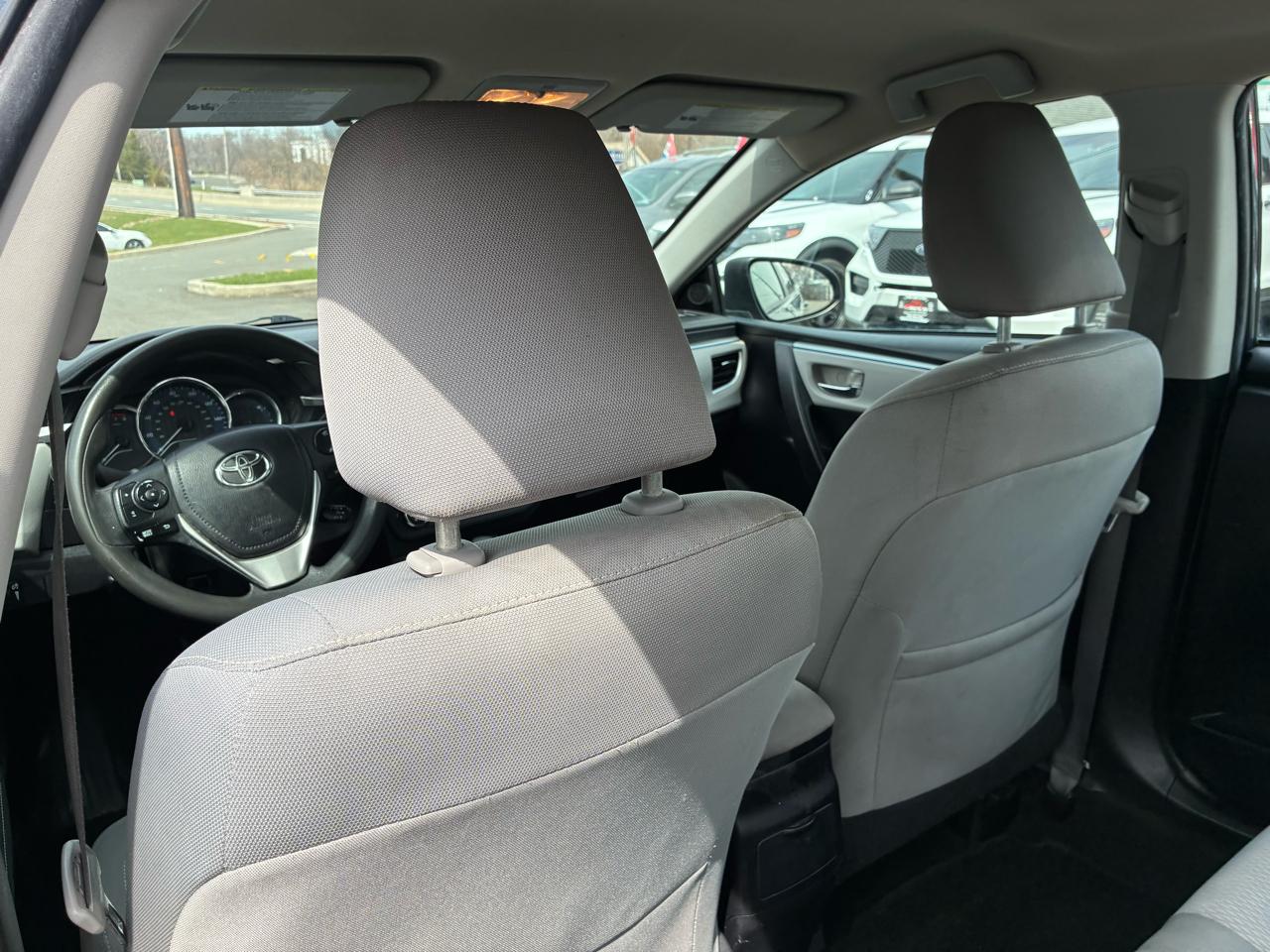 Toyota Corolla LE CVT 2015