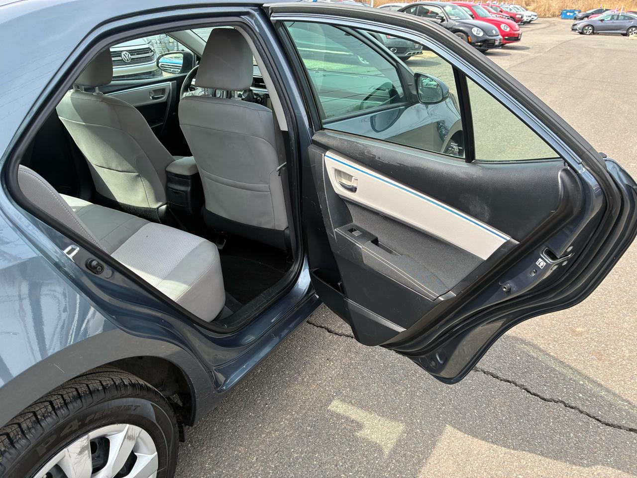 Toyota Corolla LE CVT 2015