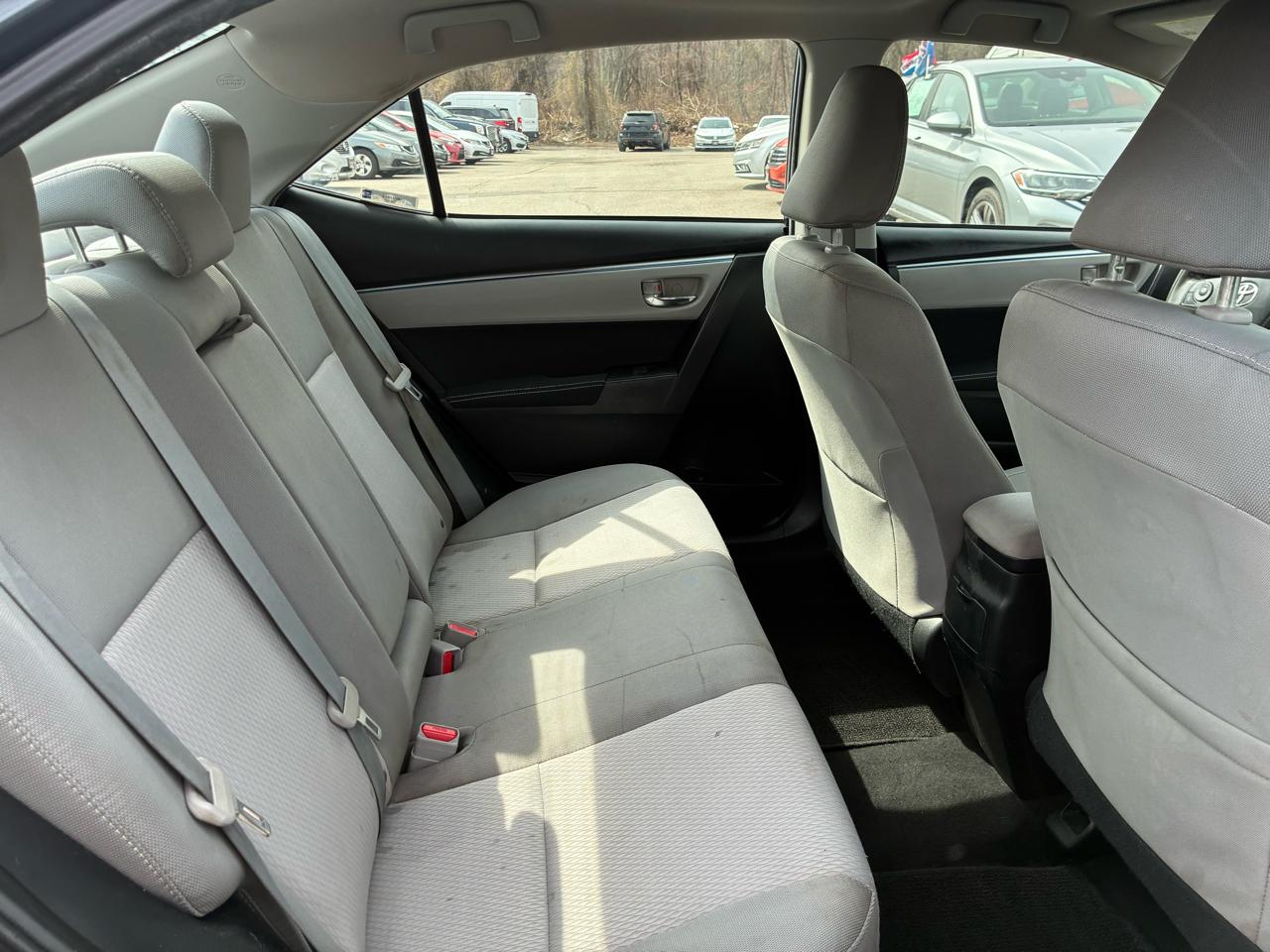 Toyota Corolla LE CVT 2015