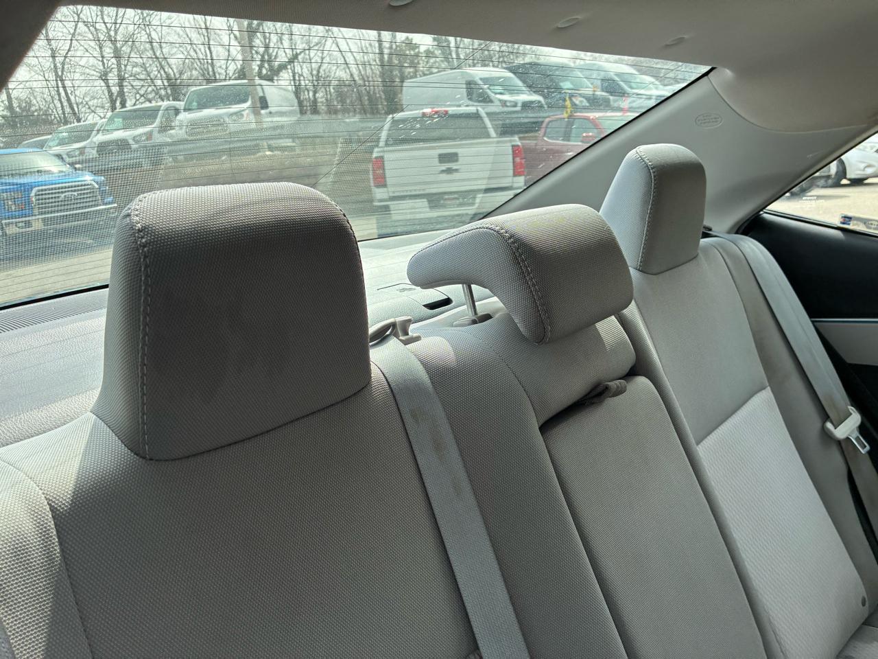 Toyota Corolla LE CVT 2015