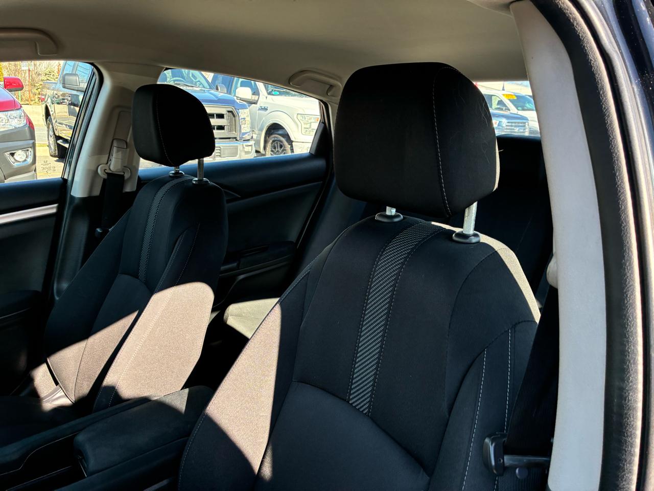 Honda Civic LX Sedan CVT 2018