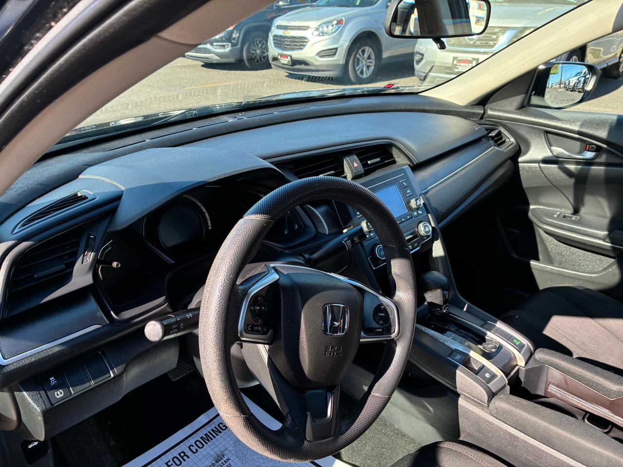 Honda Civic LX Sedan CVT 2018