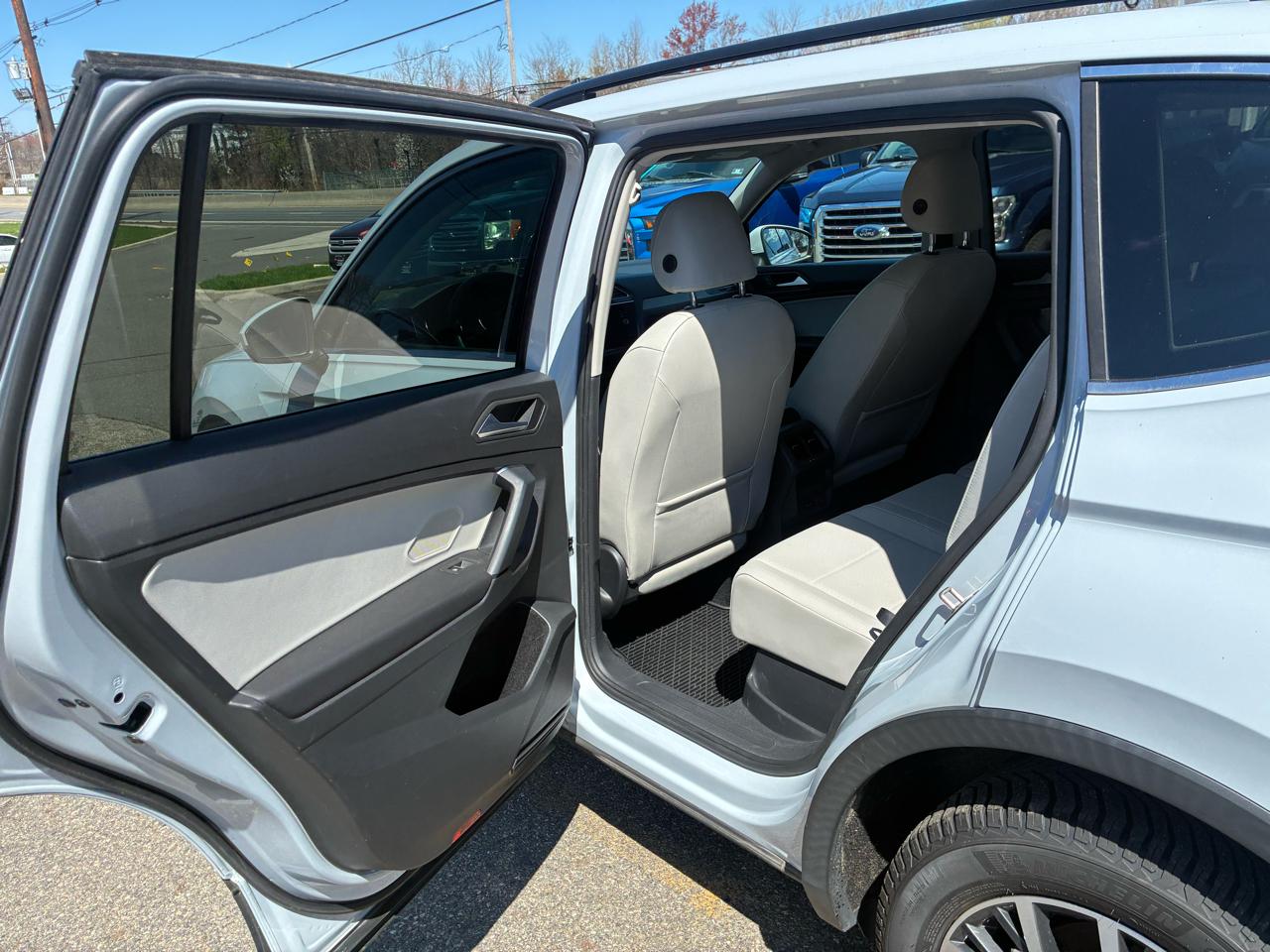 Volkswagen Tiguan SE 4Motion AWD 2019