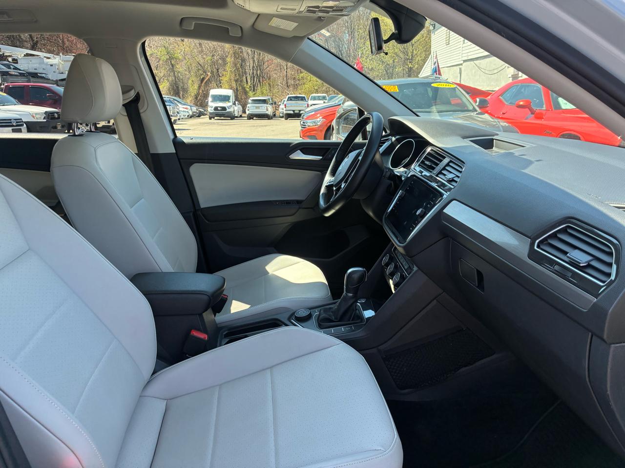 Volkswagen Tiguan SE 4Motion AWD 2019