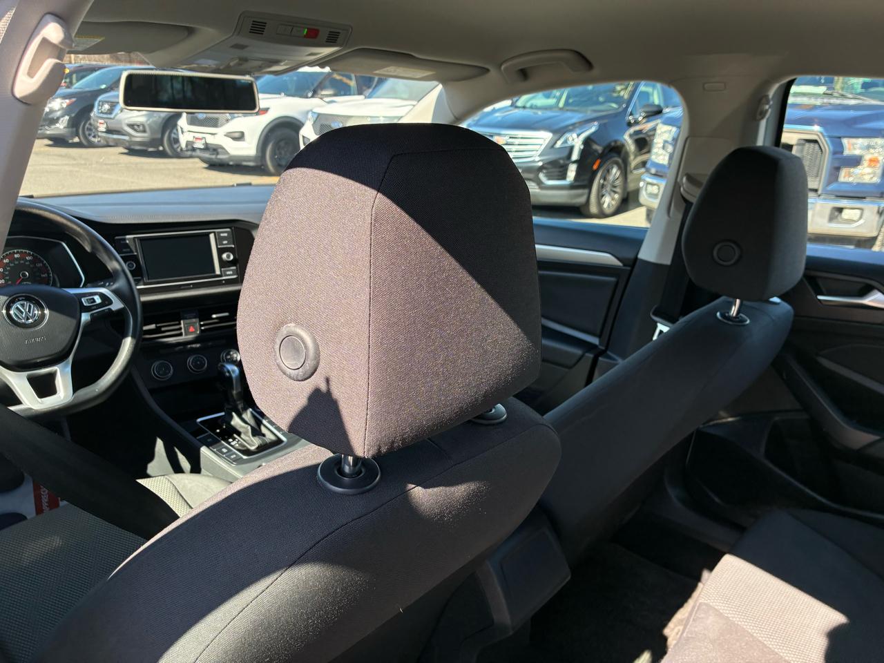 Volkswagen Jetta 1.4T S 8A 2020