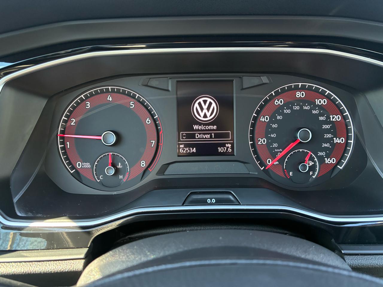 Volkswagen Jetta 1.4T S 8A 2020
