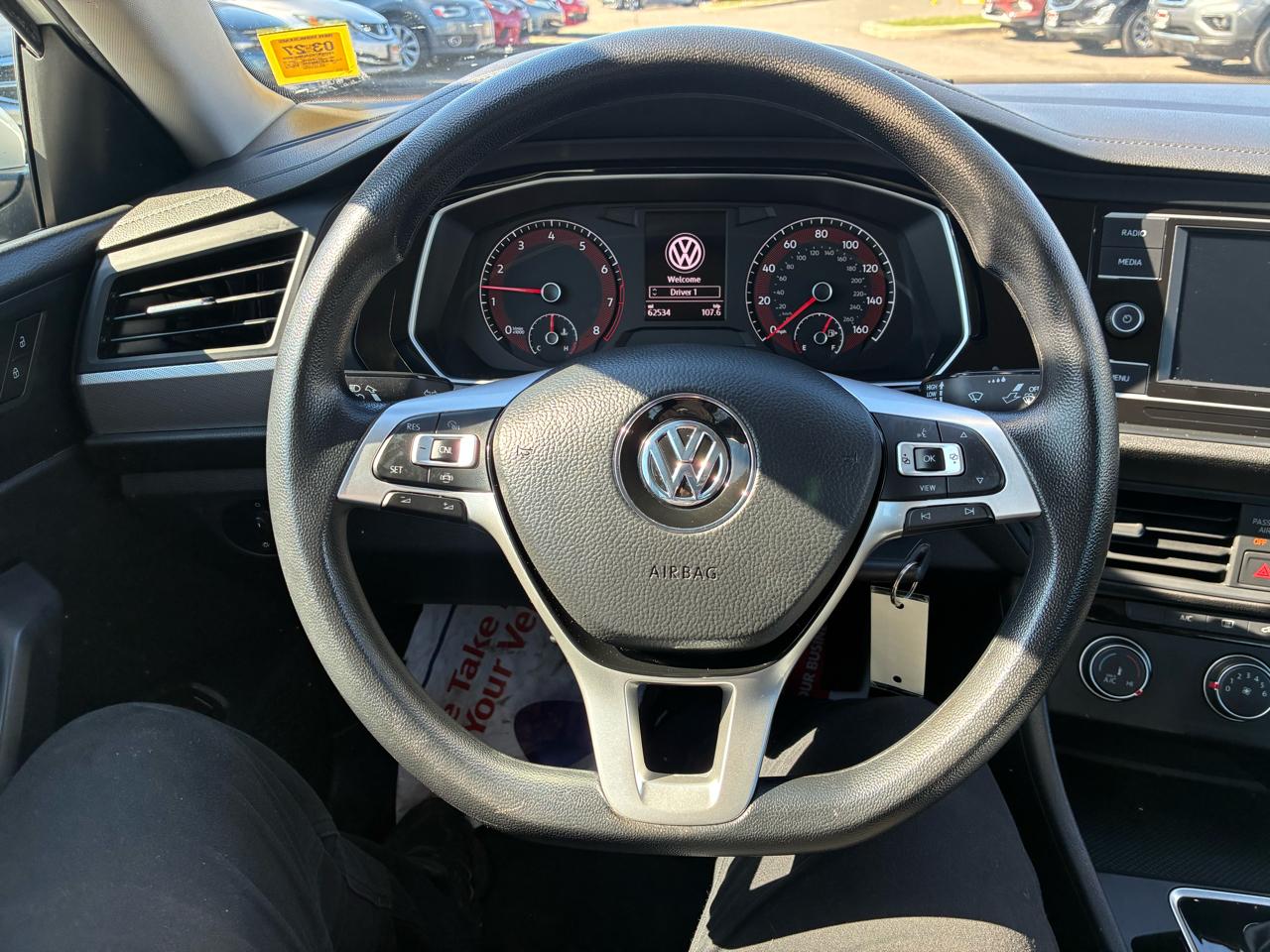 Volkswagen Jetta 1.4T S 8A 2020