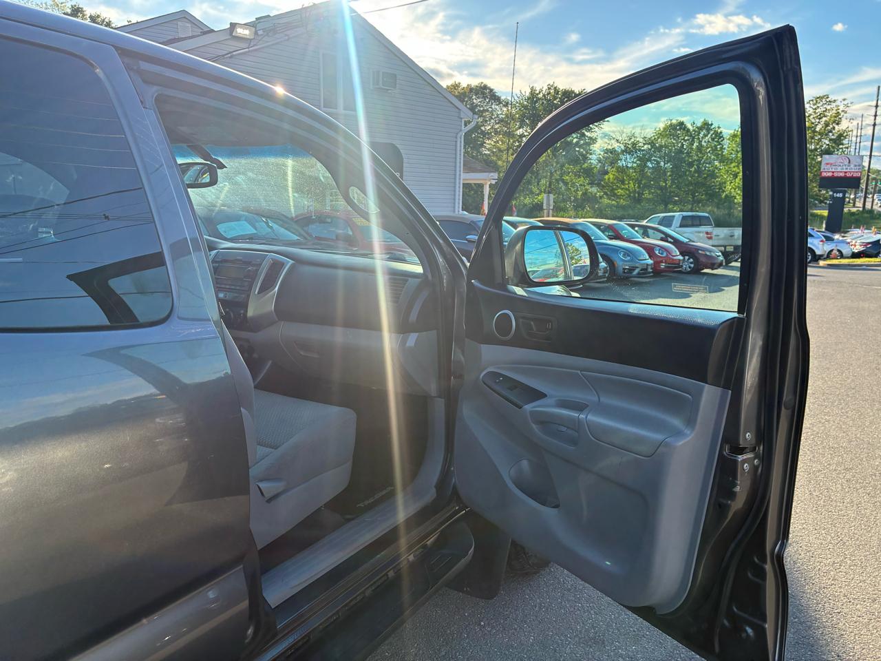 Toyota Tacoma Access Cab V6 Auto 4WD 2012