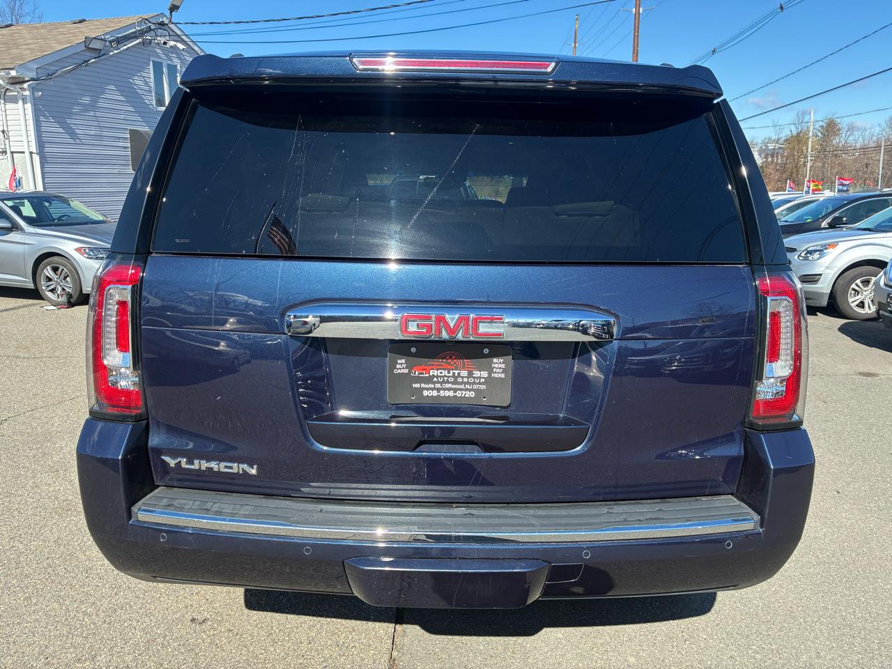 GMC Yukon Denali 4WD 2019