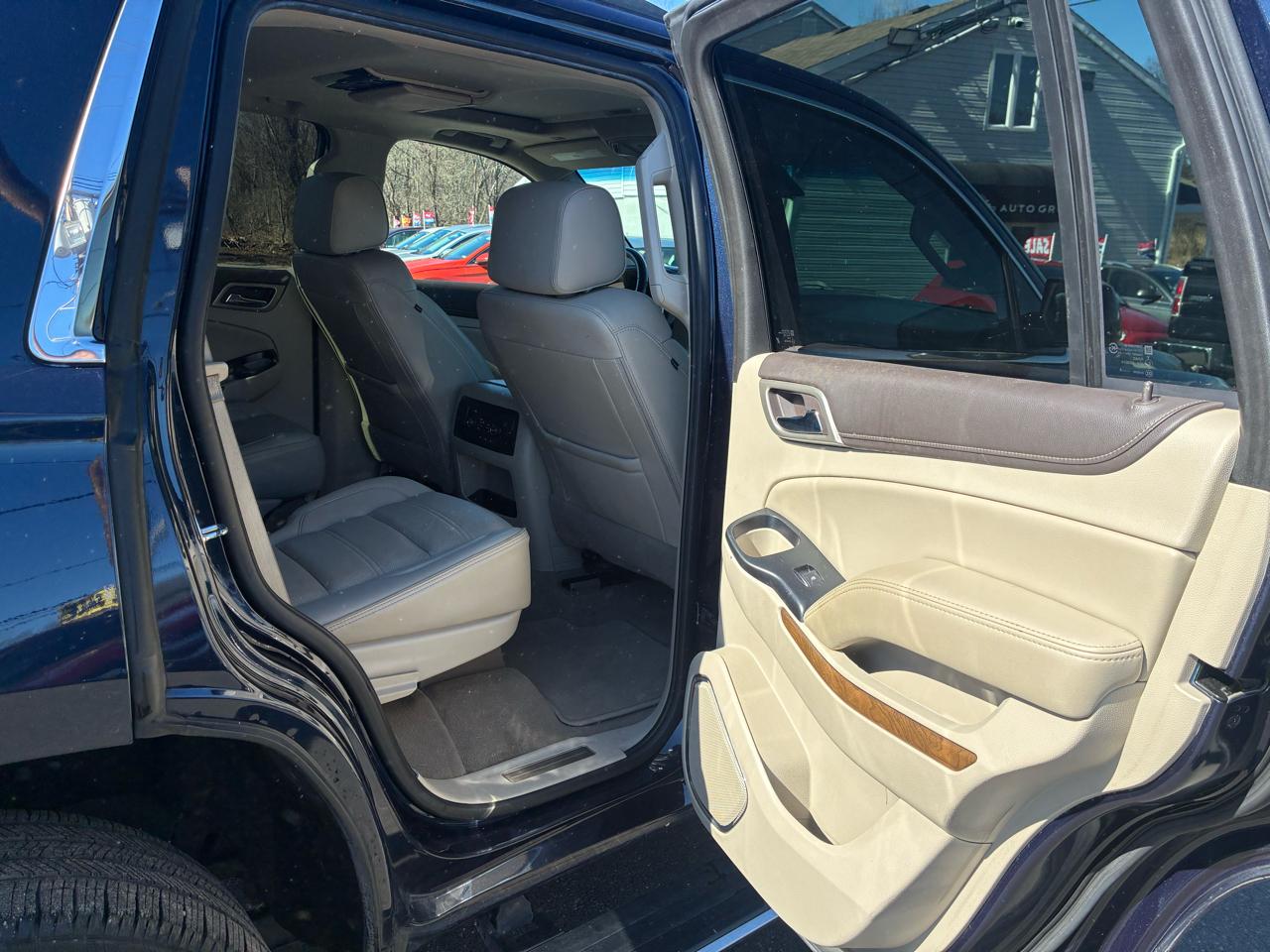 GMC Yukon Denali 4WD 2019