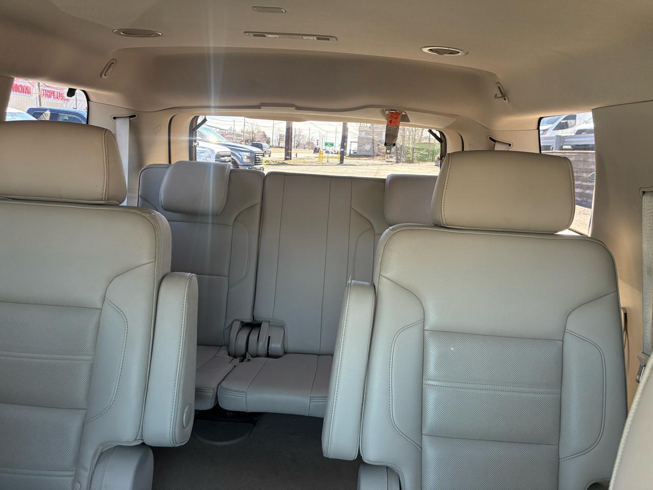 GMC Yukon Denali 4WD 2019