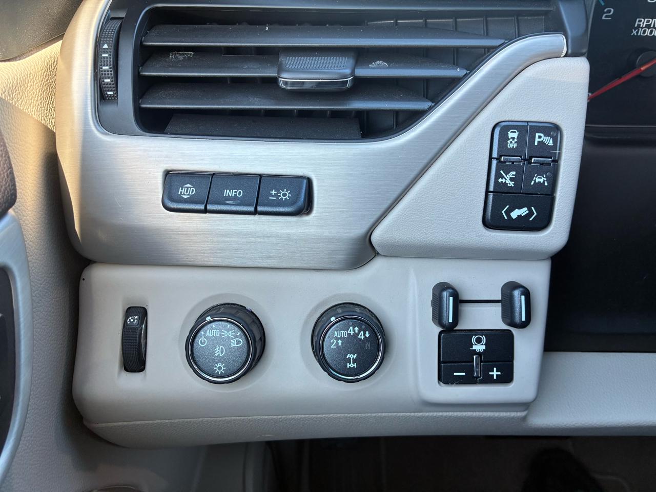 GMC Yukon Denali 4WD 2019