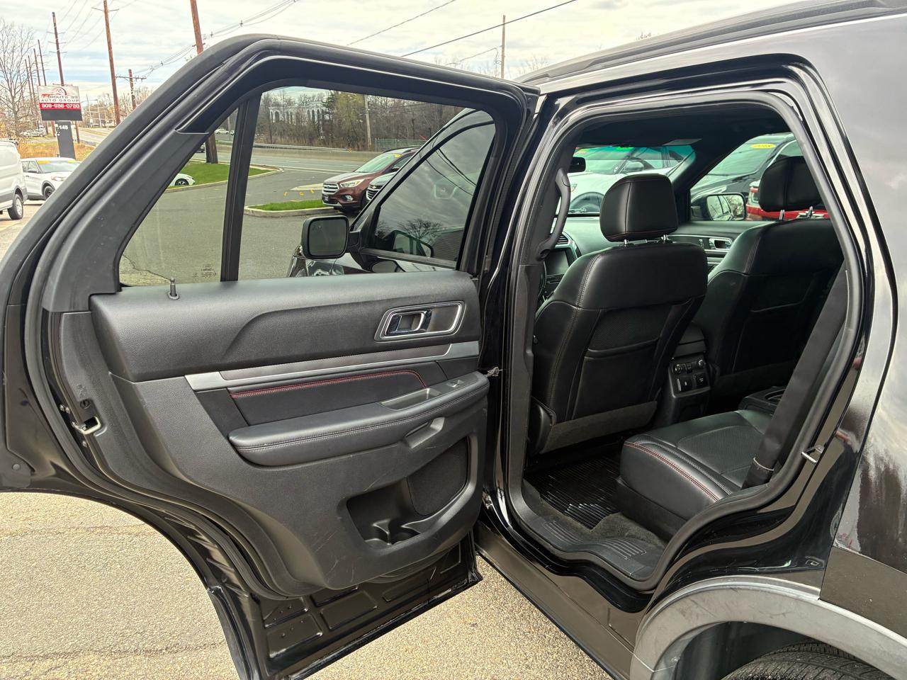 Ford Explorer Sport 4WD 2016