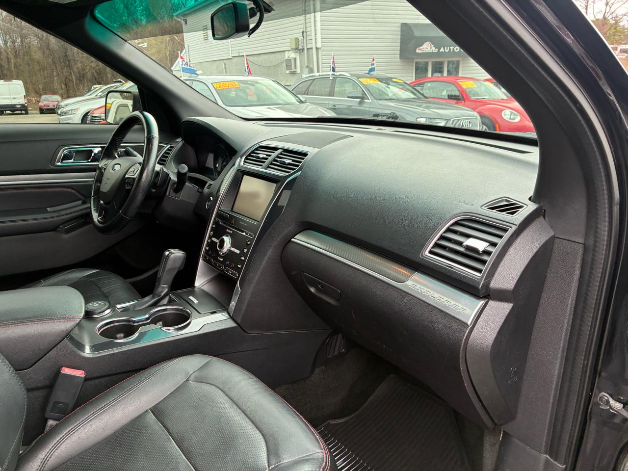 Ford Explorer Sport 4WD 2016