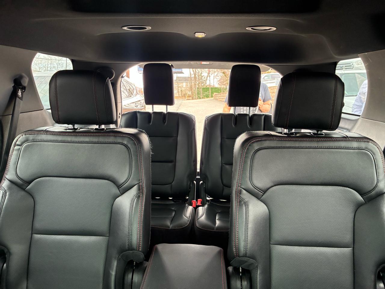 Ford Explorer Sport 4WD 2016