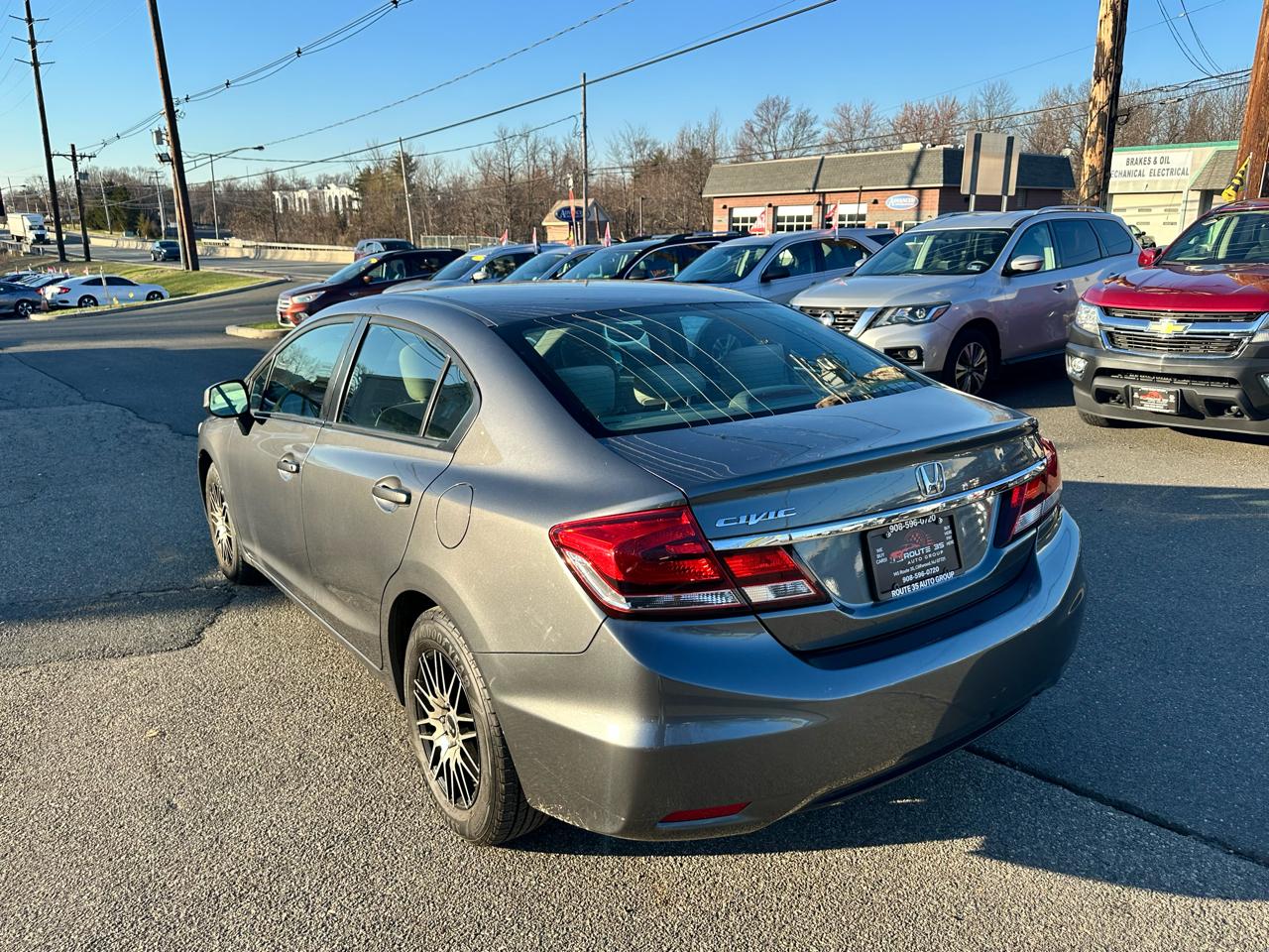 Honda Civic LX Sedan 5-Speed AT 2013