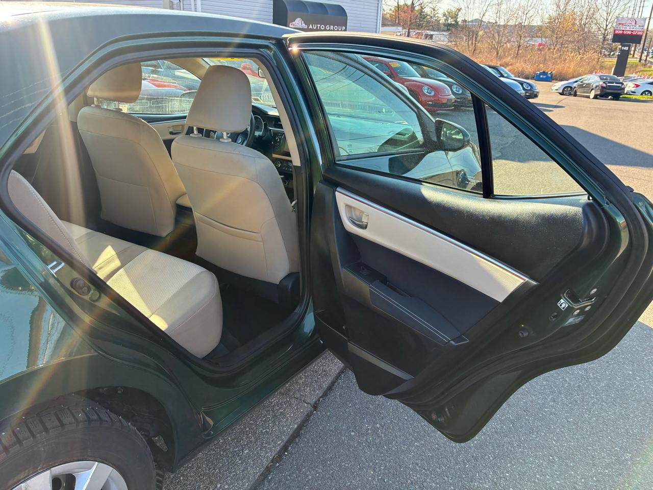 Toyota Corolla LE CVT 2015