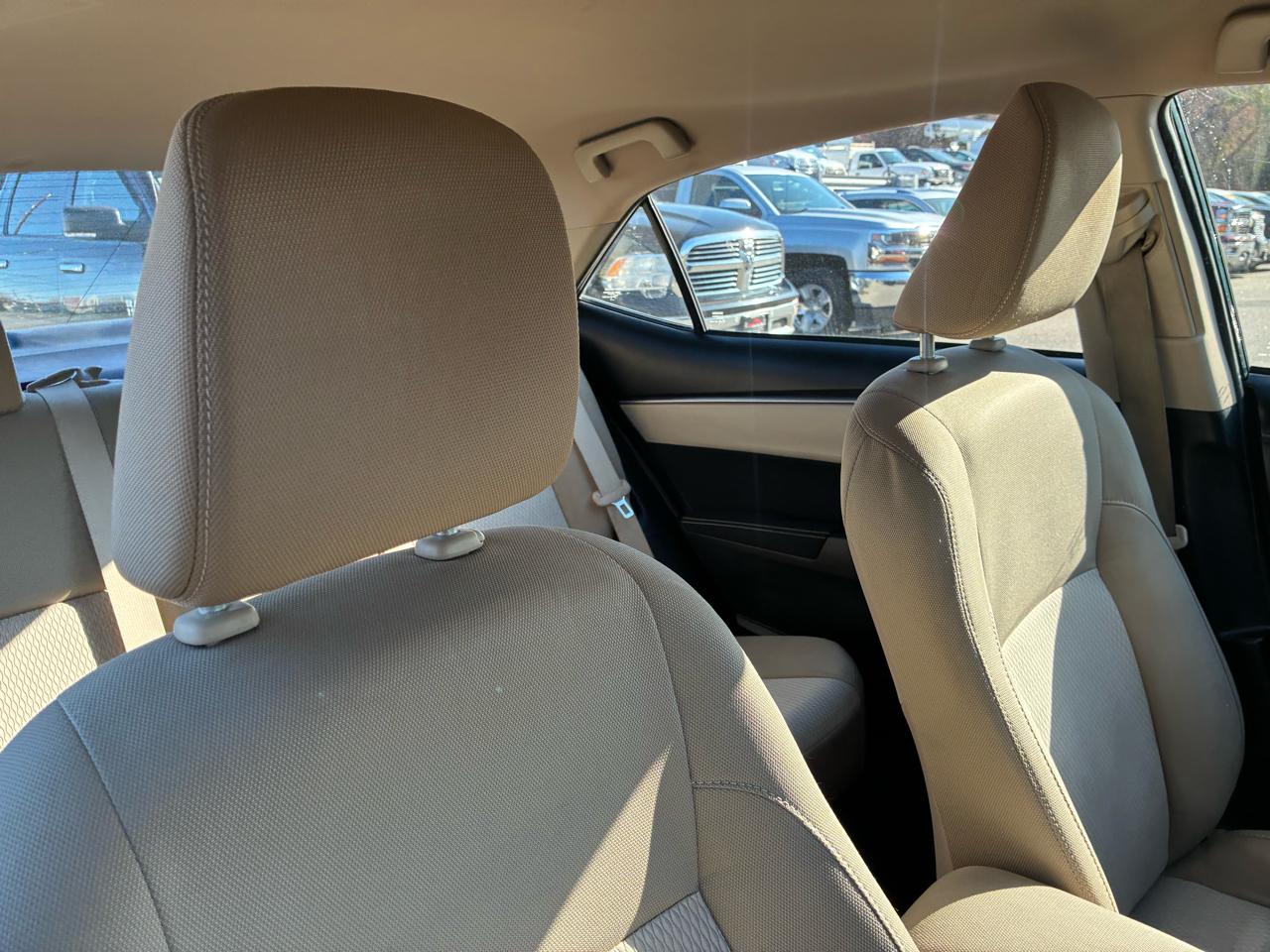 Toyota Corolla LE CVT 2015