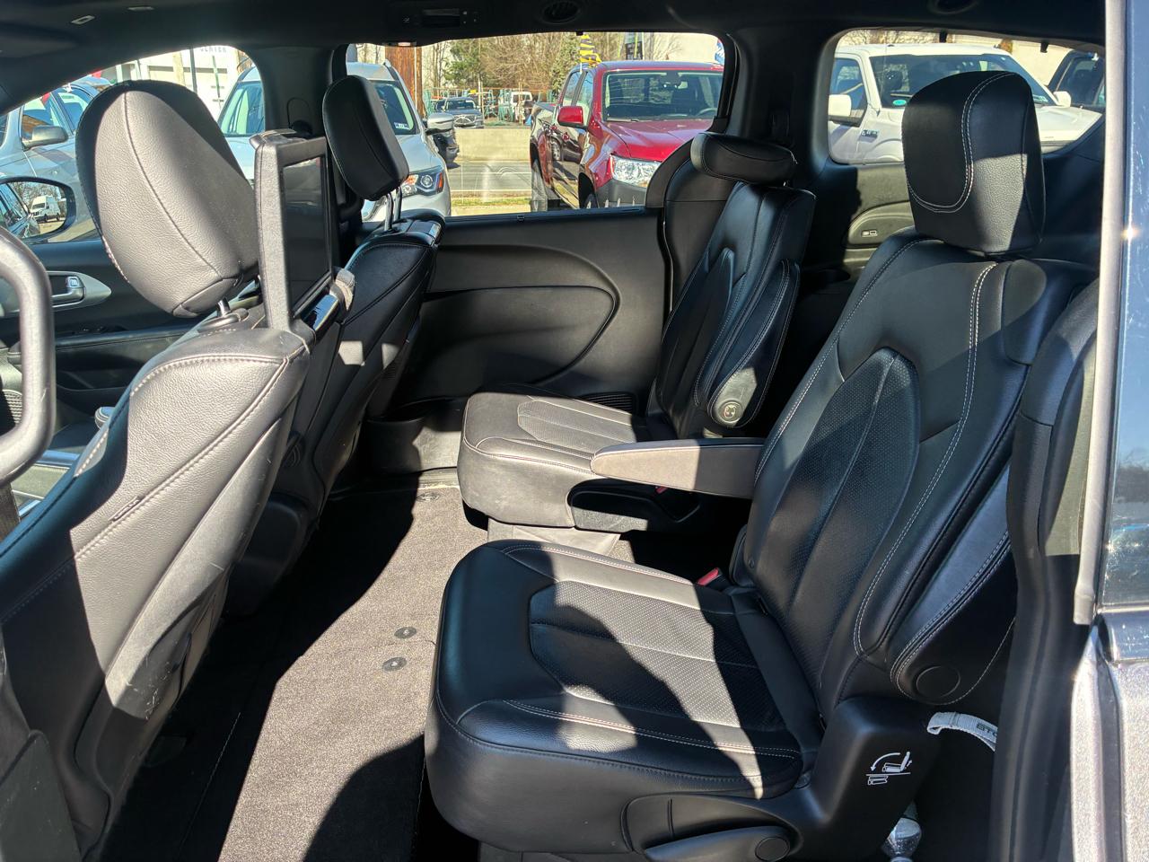 Chrysler Pacifica Touring-L Plus 2018