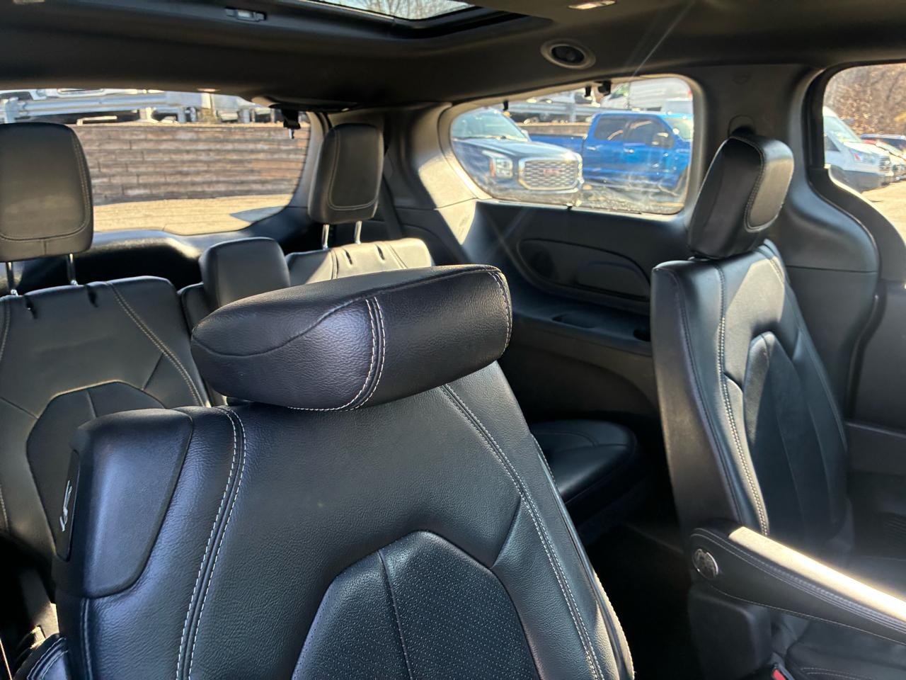 Chrysler Pacifica Touring-L Plus 2018