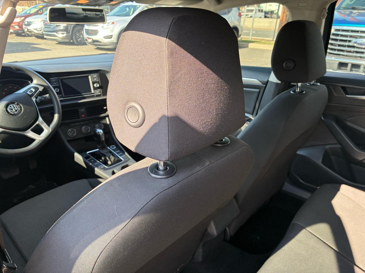 Volkswagen Jetta 1.4T S 8A 2020