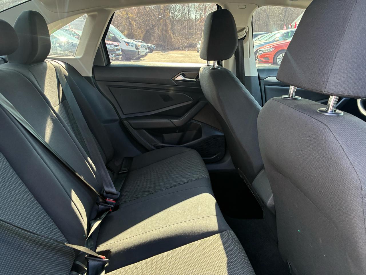 Volkswagen Jetta 1.4T S 8A 2020