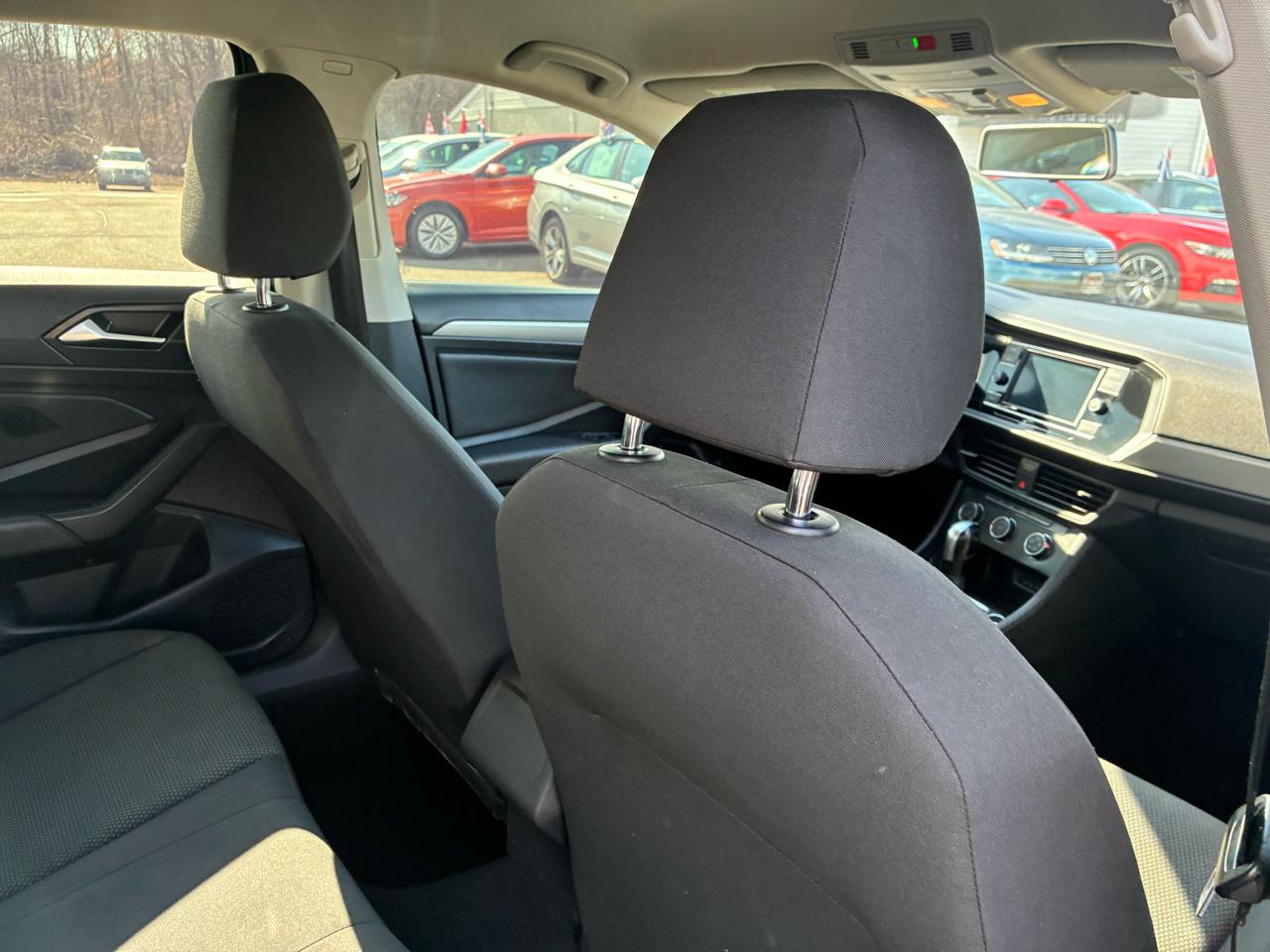 Volkswagen Jetta 1.4T S 8A 2020