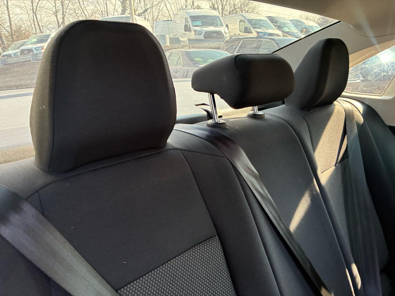 Volkswagen Jetta 1.4T S 8A 2020