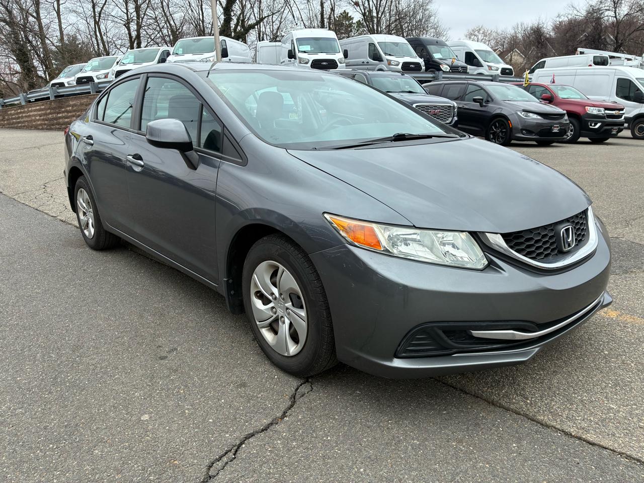 Honda Civic LX Sedan 5-Speed AT 2013