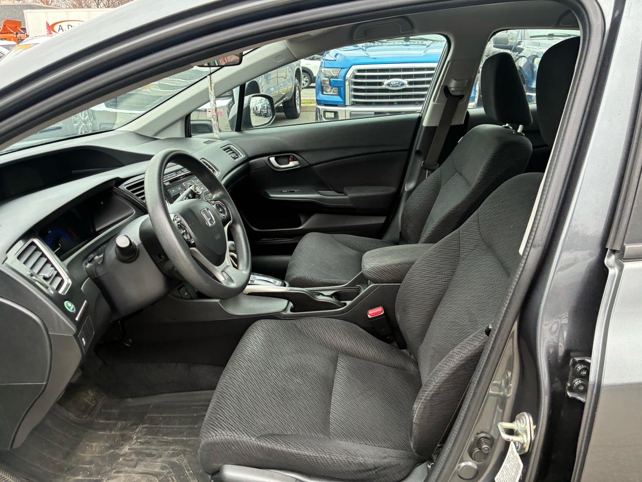 Honda Civic LX Sedan 5-Speed AT 2013