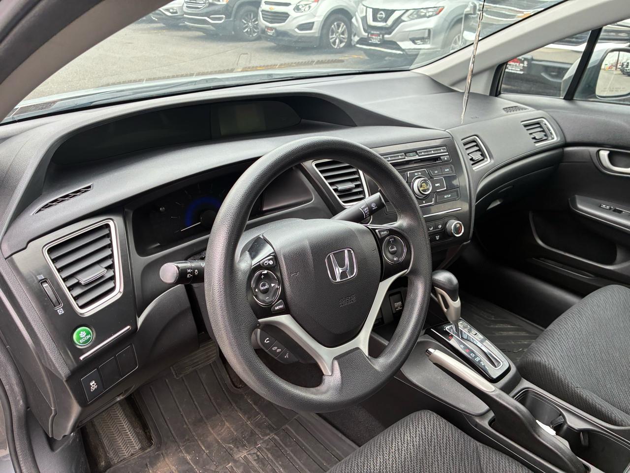 Honda Civic LX Sedan 5-Speed AT 2013