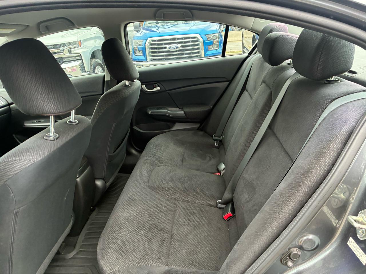 Honda Civic LX Sedan 5-Speed AT 2013